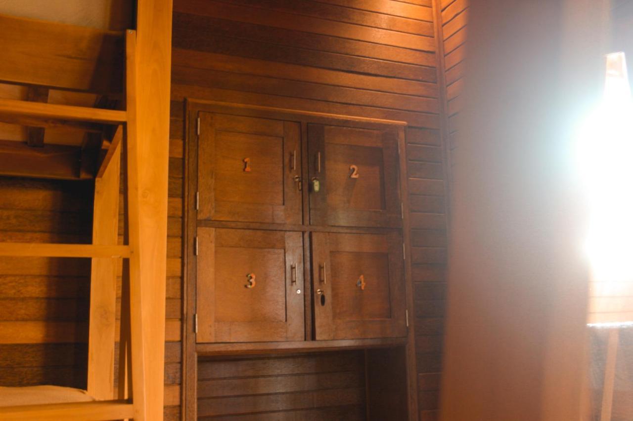 Garden Cottage Lembongan & Hostel Nusa Lembongan  Exterior photo